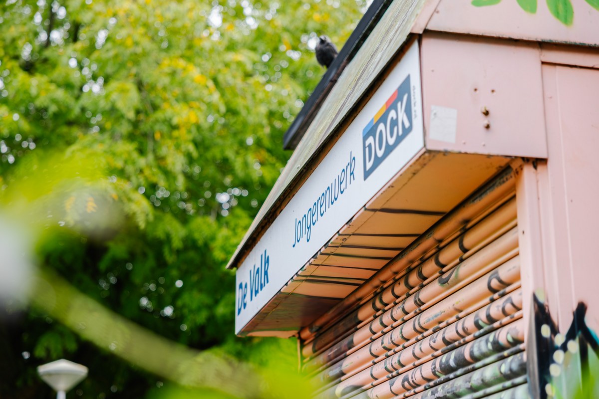 Vroegtijdige hulp voor jongeren in het onderwijs: MBO Jeugdteam en jongerenwerk DOCK