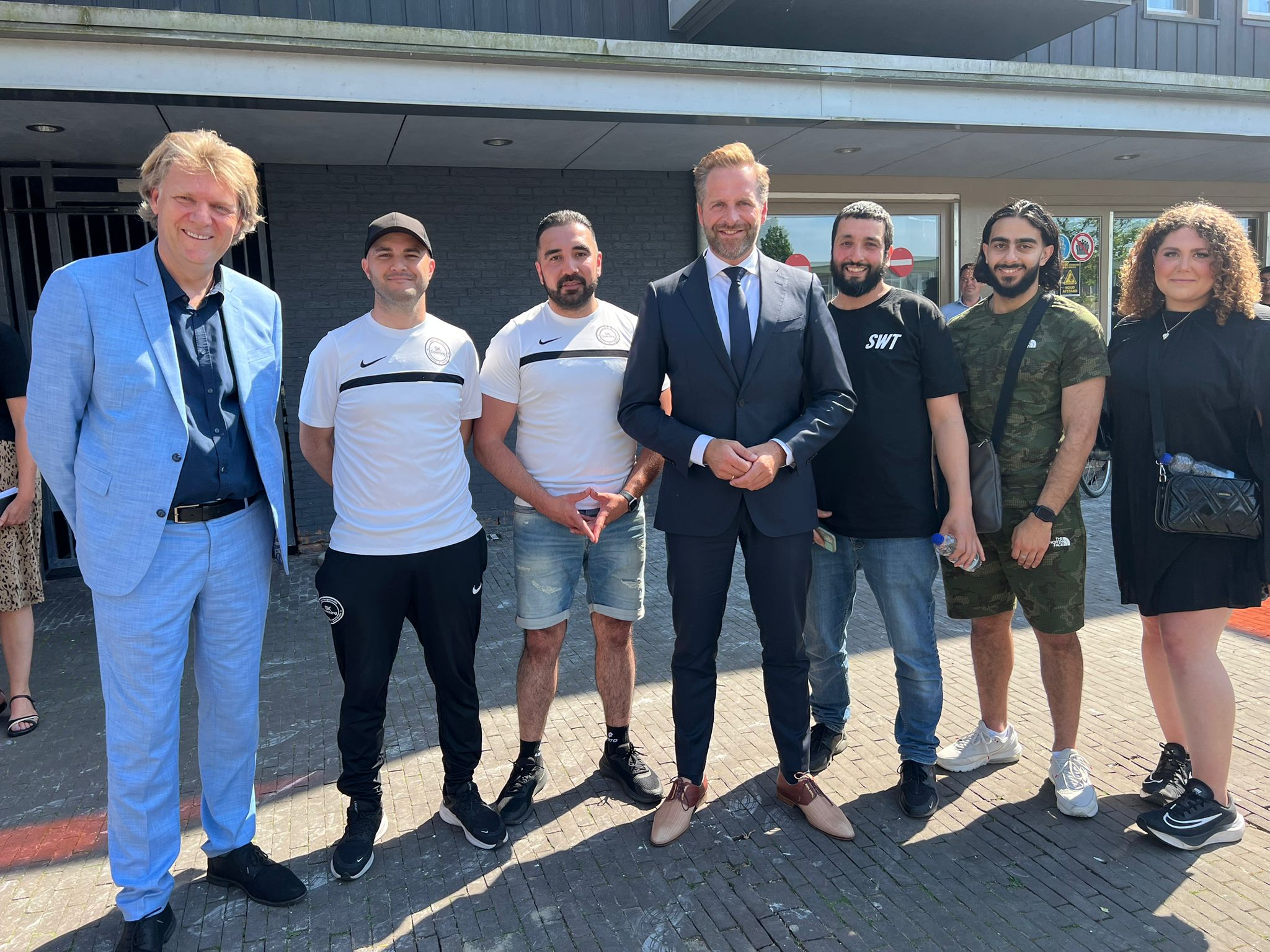 Werkbezoek Hugo de Jonge aan Zaandam-Oost