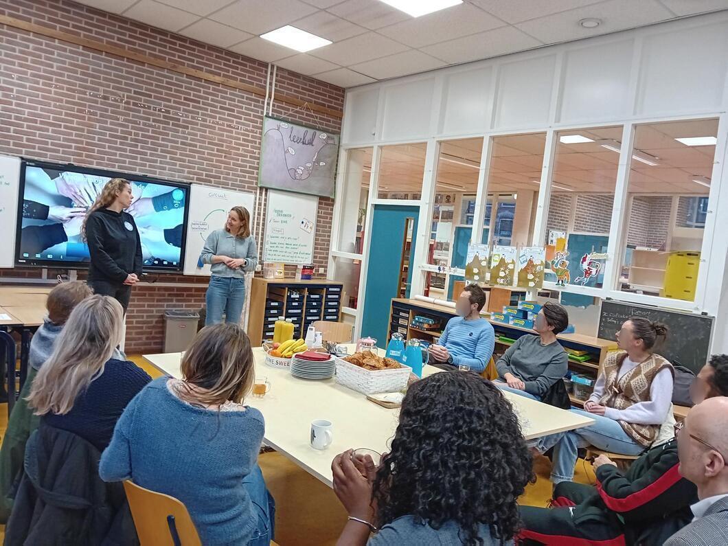 Vreedzaam ontbijt voor ouders van Basisschool De Bron