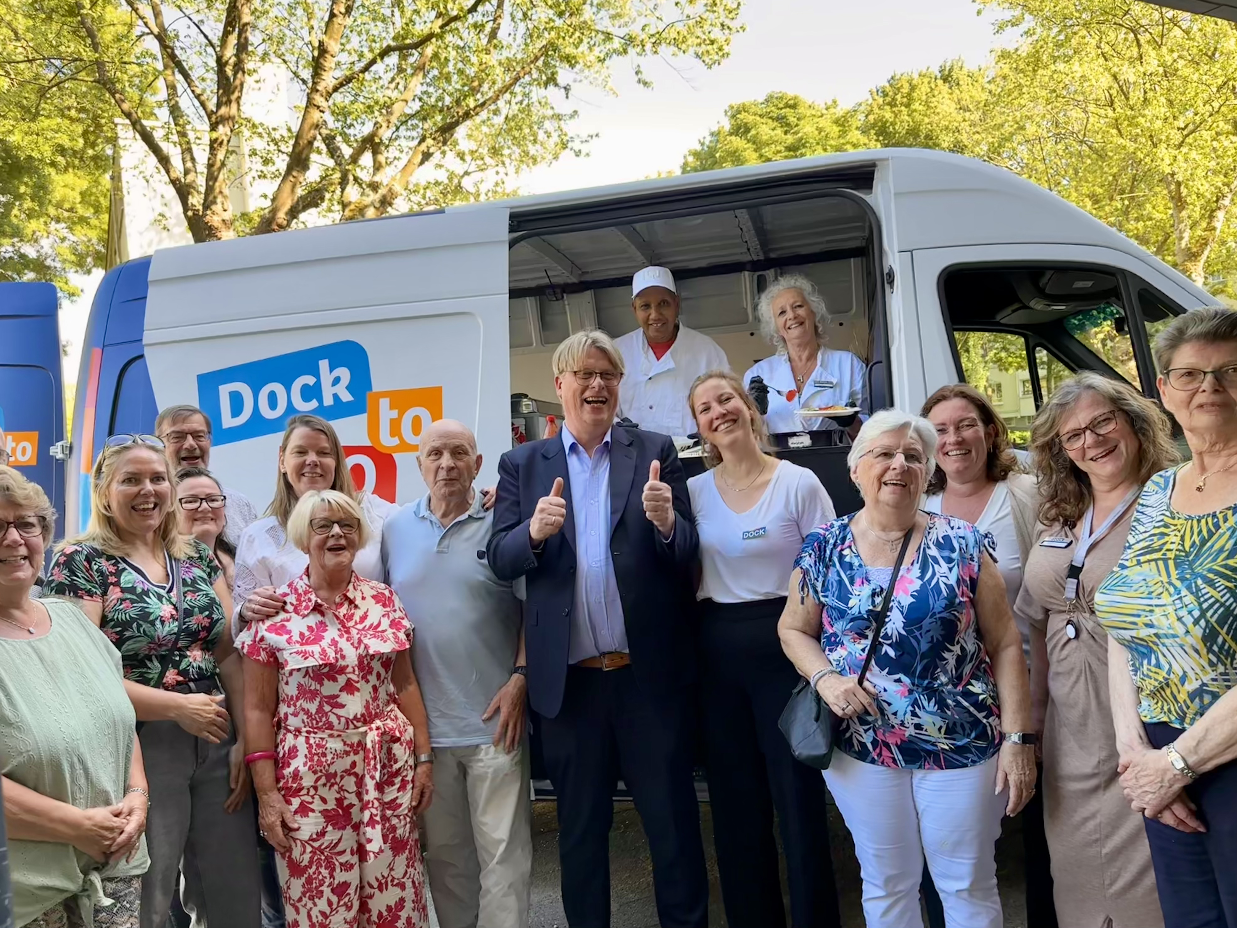 DOCK to GO brengt warmte én ontmoeting in Hoogvliet!