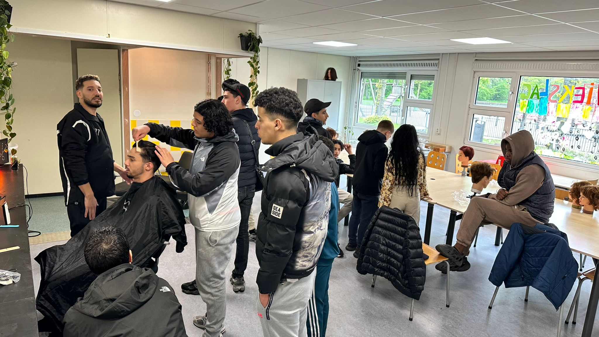 Kappersopleiding Snip en Clip Academy in de Molenwijk Amsterdam